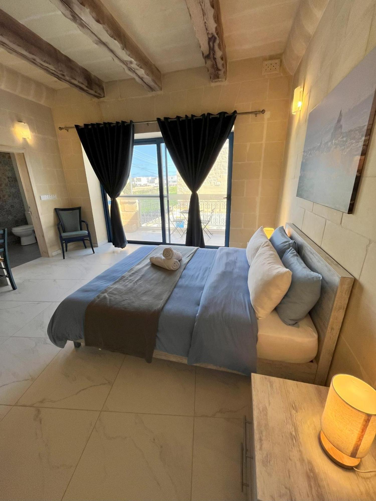 Fiftyfour West Boutique Living Bed & Breakfast Gharb  Exterior photo