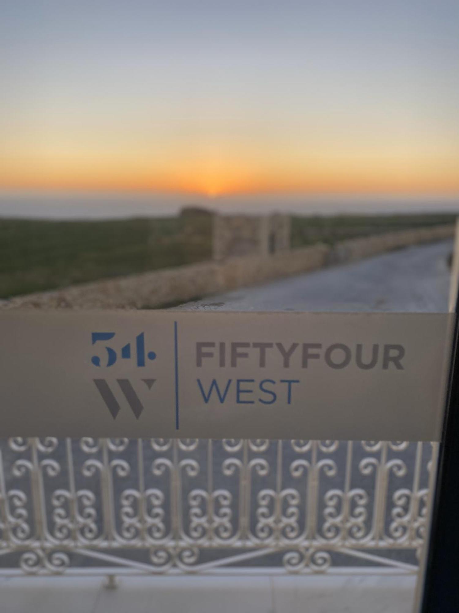 Fiftyfour West Boutique Living Bed & Breakfast Gharb  Exterior photo