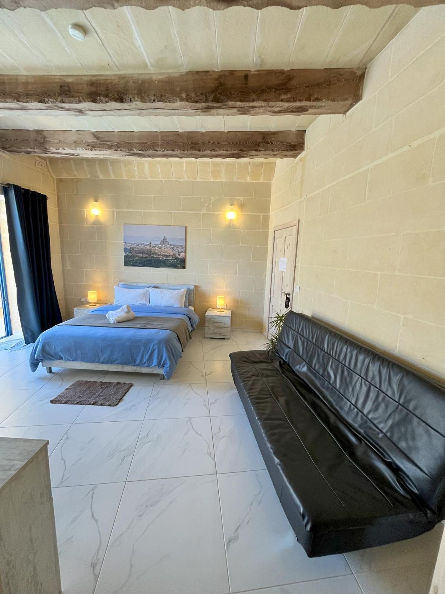 Fiftyfour West Boutique Living Bed & Breakfast Gharb  Exterior photo